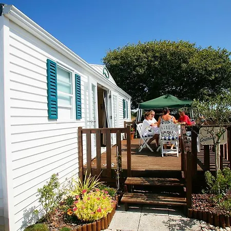 Camping Domaine Residentiel De Plein Air Odalys Saint Martin Talmont-Saint-Hilaire