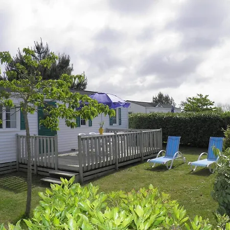 Domaine Residentiel De Plein Air Odalys Saint Martin Camping 3*