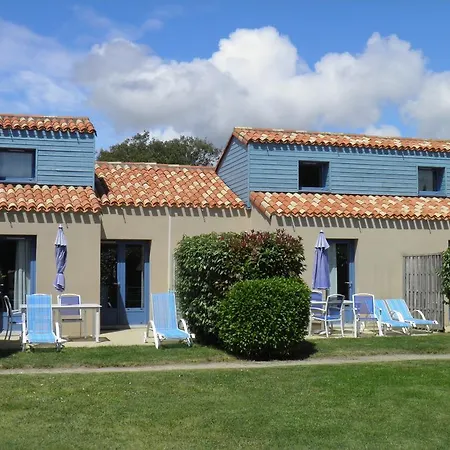 Domaine Residentiel De Plein Air Odalys Saint Martin 3*